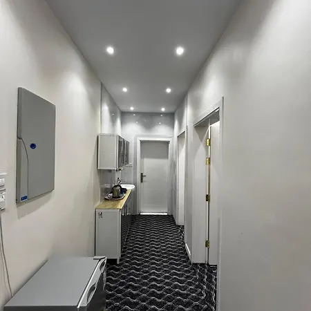 Yaqoot Al Madina Suites Al Awali Exterior photo